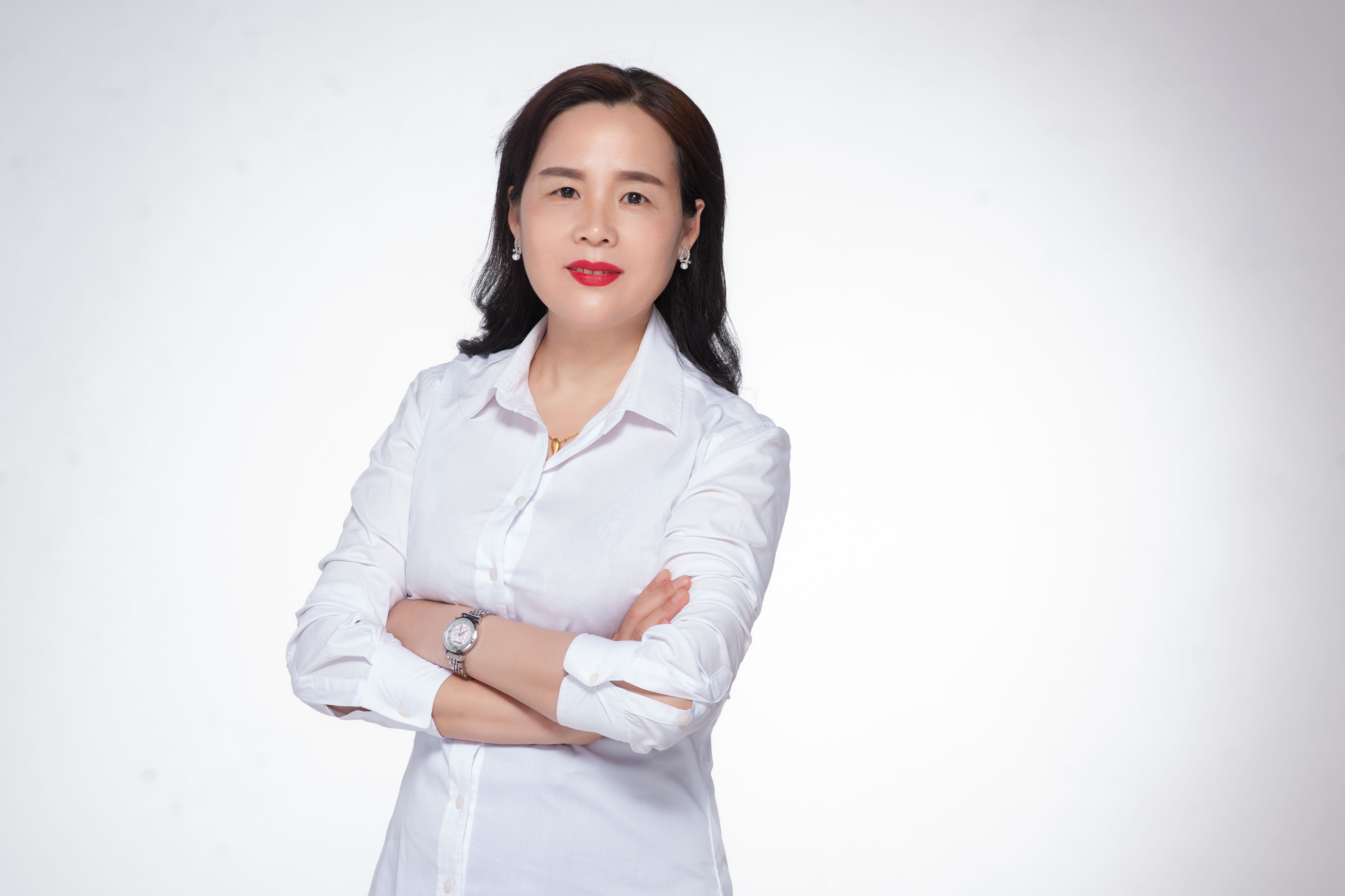 人作为我们大咖说的特邀嘉宾,朱老师在干洗行业有30多年的从业经验