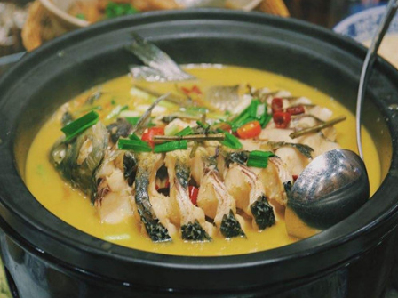 4,鲜上鲜文鱼庄火锅鲜上鲜文鱼庄火锅是一家为消费者们提供传统料理