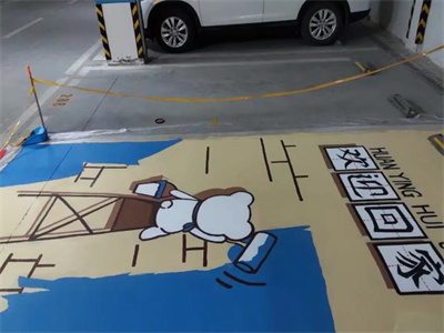 车位涂鸦喷绘机能赚钱吗?